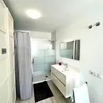 Beautiful Flat In For 6 Persons マルベーリャ