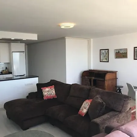 Beautiful Flat In For 6 Persons アパート マルベーリャ